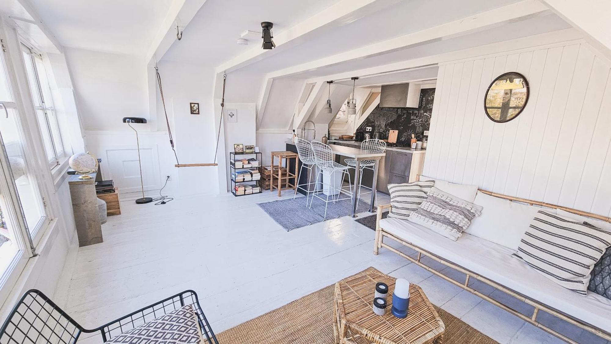 Two Bedroom Apartment In Historic Canalhouse From 1618 - City Centre Amesterdão Exterior foto