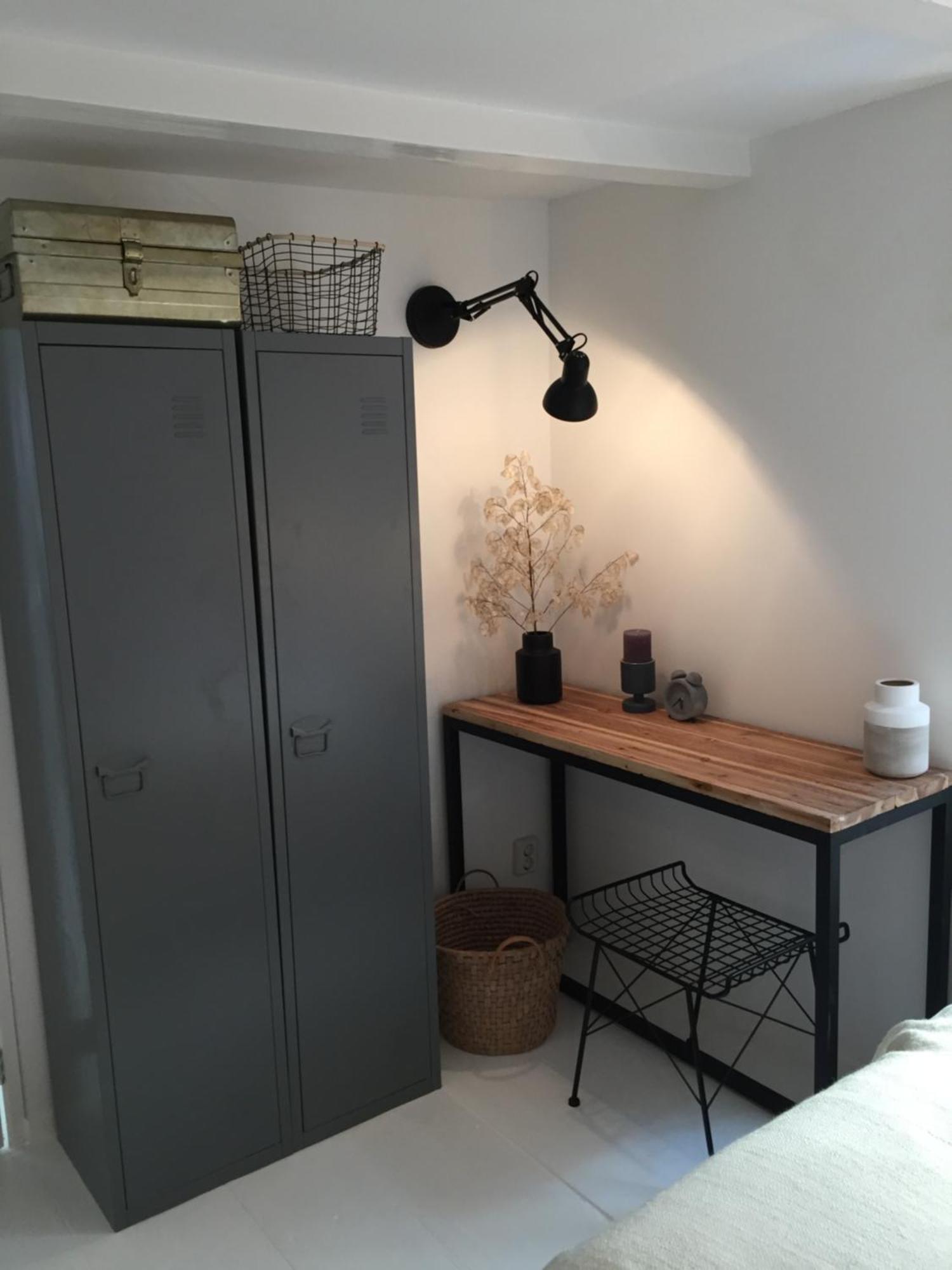 Two Bedroom Apartment In Historic Canalhouse From 1618 - City Centre Amesterdão Exterior foto